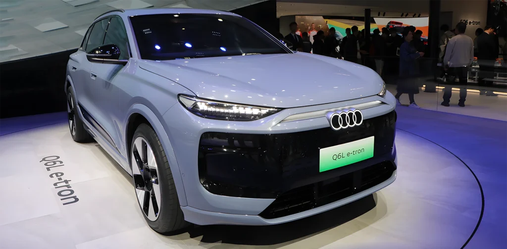 Audi Q6L e-tron car lights